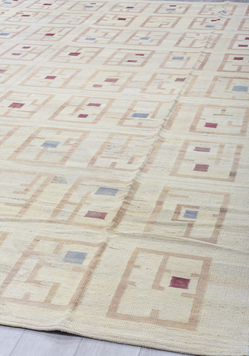 Vintage Kilim Area Rug (12' x 14')
